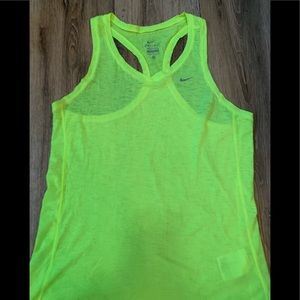 Nike dri-fit tank top size M